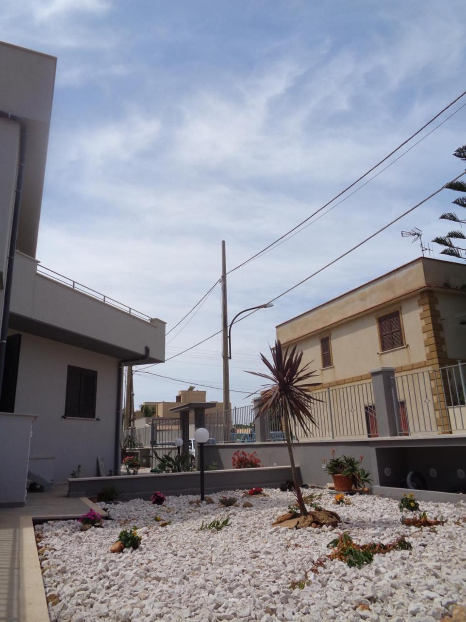 Erice Playa Apartment Trapani Ngoại thất bức ảnh